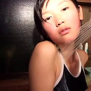 Noriko Kijima met veel make-up kan eruit zien als een adembenemend babe