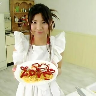 Torrid Cook Miri Hanai ingin mempunyai kesinambungan yang panas selepas makan malam