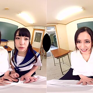 Aimi Yoshikawa și miyu amano în Aimi Yoshikawa și școlile miyu amano se luptă pentru pula ta! - koalavr